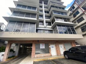 Oficina de 331 m² en Venta en El Cangrejo. 24-4478.