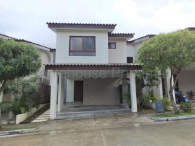 Casa en Venta en Brisas del Golf San Miguelito, Panamá