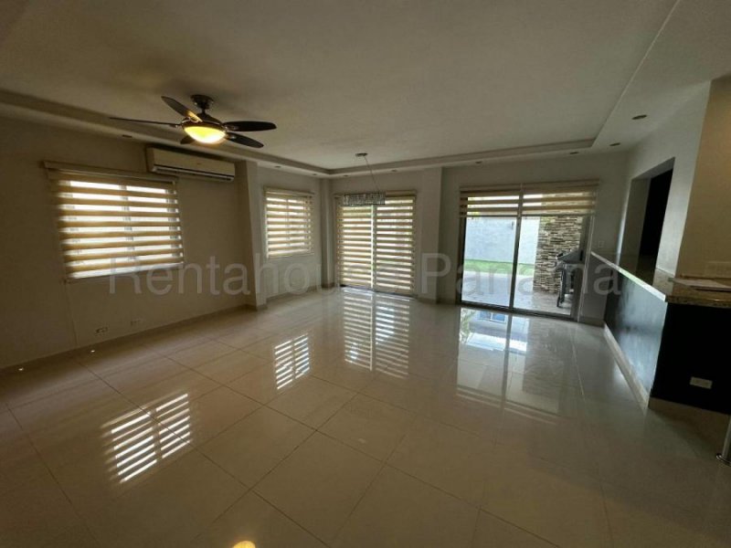 Venta Casa de 186.80 Mts en Panama Pacifico
