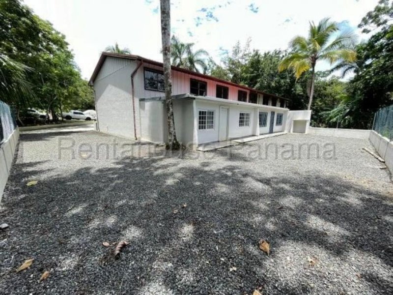 Venta Casa de 350 Mts en Clayton