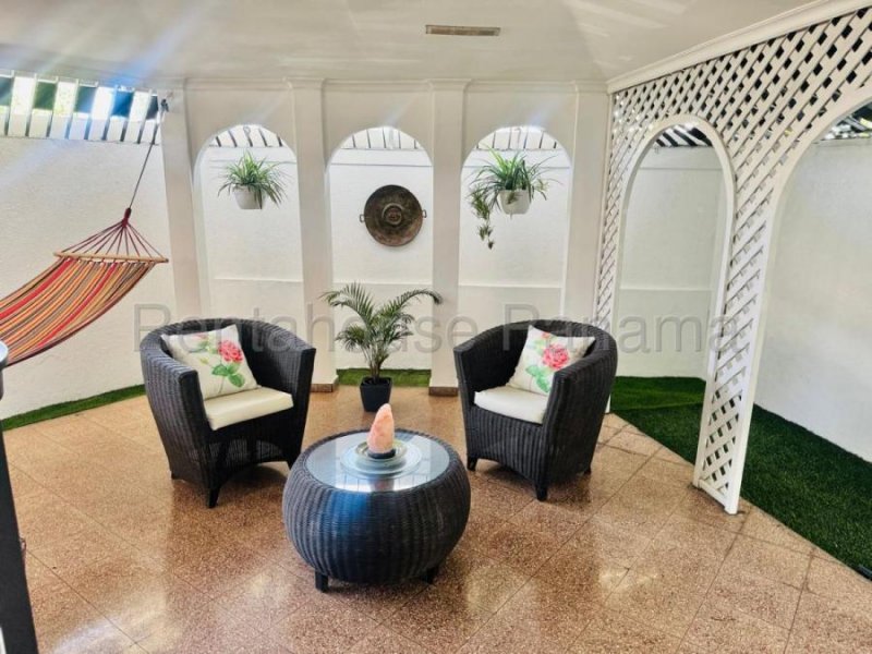 Venta Casa de 355 Mts en El Carmen