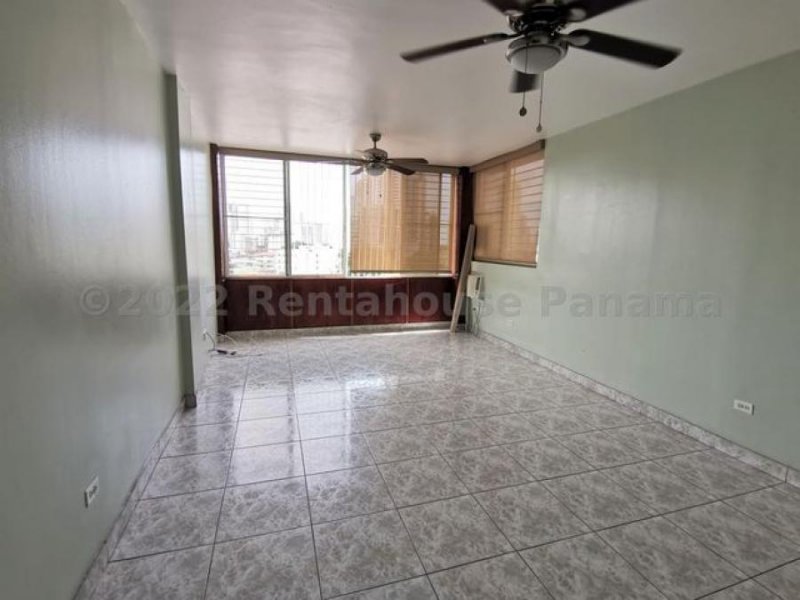 Venta de Apartamento en Carrasquilla G4282GRR