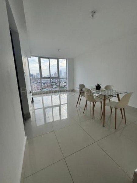 Venta de Apartamento en Carrasquilla H7559GRR