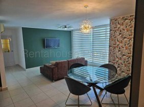 Venta de Apartamento en El Cangrejo H8128GRR