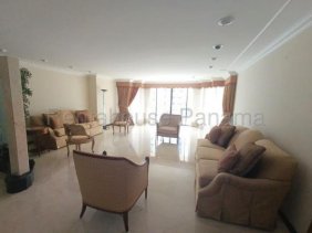 Apartamento en Venta en Obarrio Bella Vista, Panamá