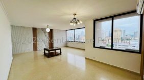 Apartamento en Venta en Obarrio Bella Vista, Panamá