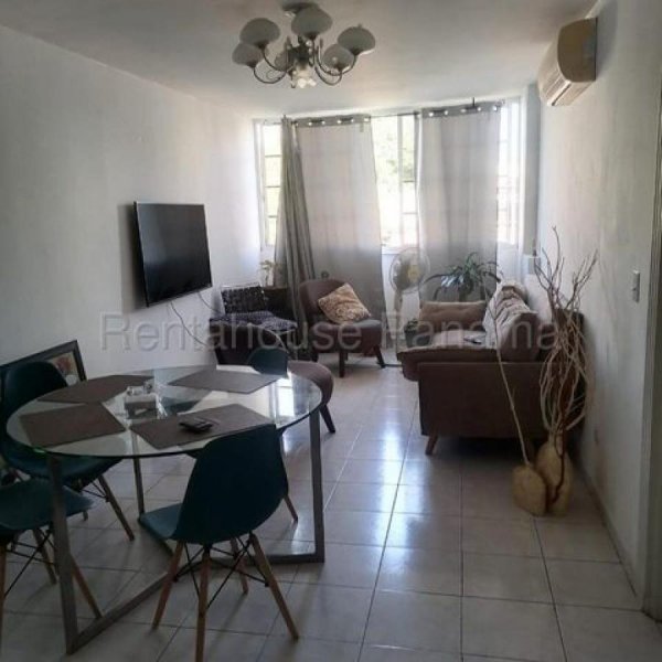 Venta de Apartamento en Parque Lefevre H9070GRR