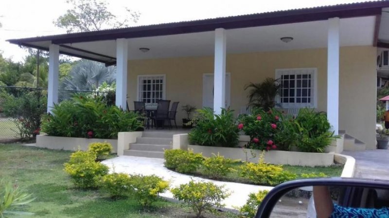 Casa en Venta en Las lajas Coronado, Panamá