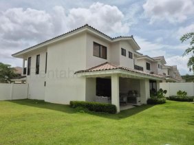 Casa en Venta en Brisas del Golf Rufina Alfaro, Panamá