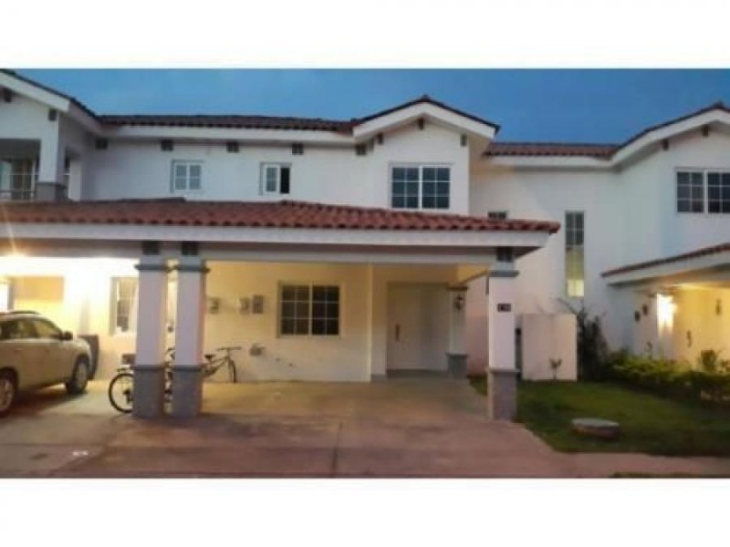 Foto Casa en Venta en PH Quintas de Versalles, Versalles, Panamá - U$D 235.000 - CAV35289 - BienesOnLine