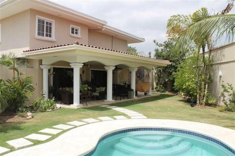 Foto Casa en Venta en PH Costa de las Perlas, Costa del Este, Panamá - U$D 1.550.000 - CAV34560 - BienesOnLine