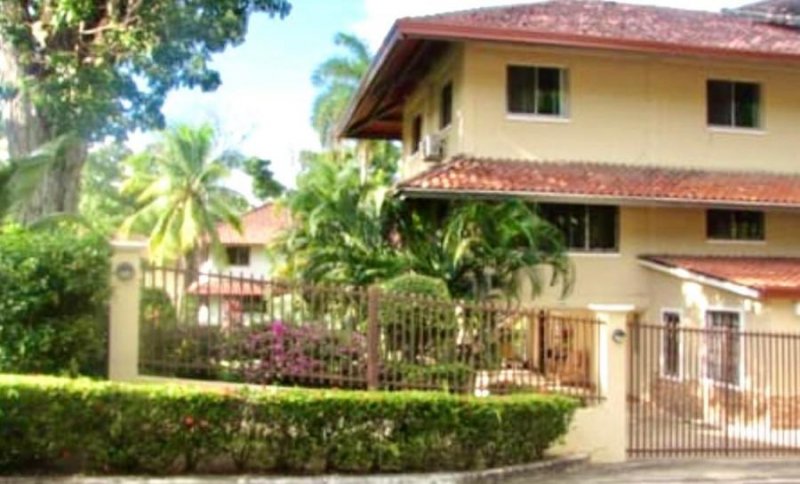 Foto Casa en Venta en Albrook, Albrook, Panamá - U$D 375.000 - CAV35583 - BienesOnLine