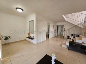 Casa en Venta en Condado del Rey Ciudad de Panamá, Panamá