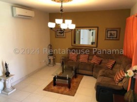 Venta de Casa en Versalles G10374GRR
