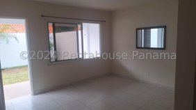 Casa en Venta en Versalles Juan Díaz, Panamá