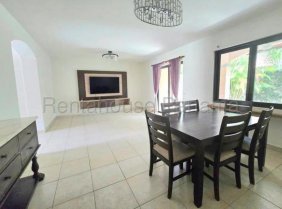 Casa en Venta en Versalles Juan Díaz, Panamá